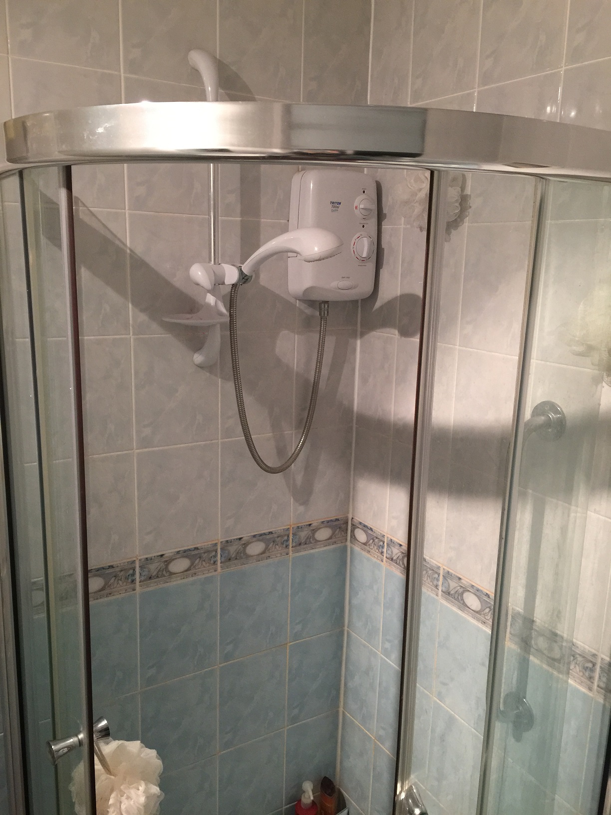 很新的干湿隔离浴室